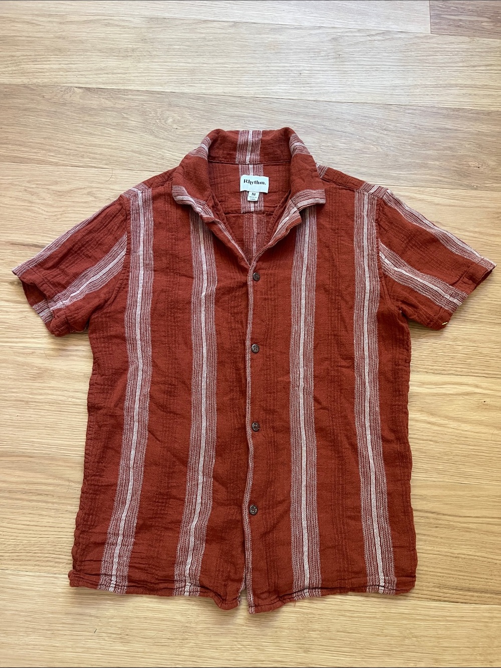Rhythm Rust and Cream Vertical-Stripe Short-Sleeve Button-Up size M
